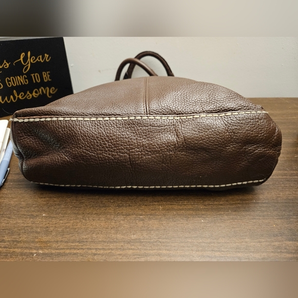 PLINIO VISONA Leather Hobo Bag - Picture 9 of 15